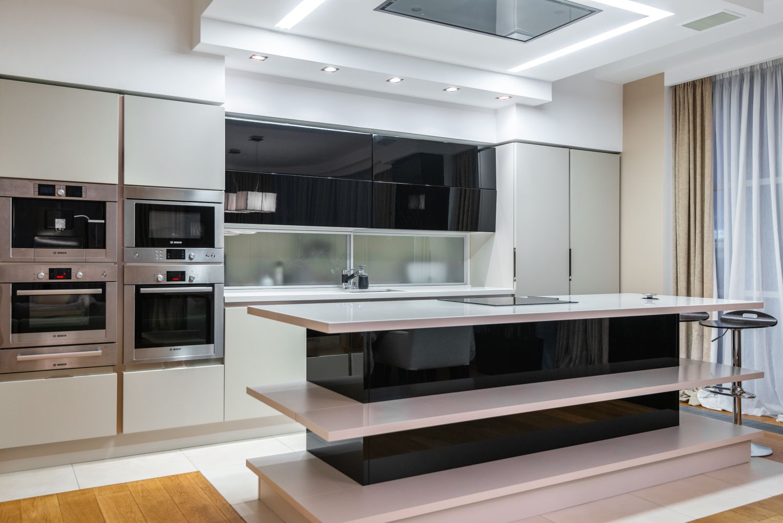 Finished kitchen by Lumen Kitchen Design